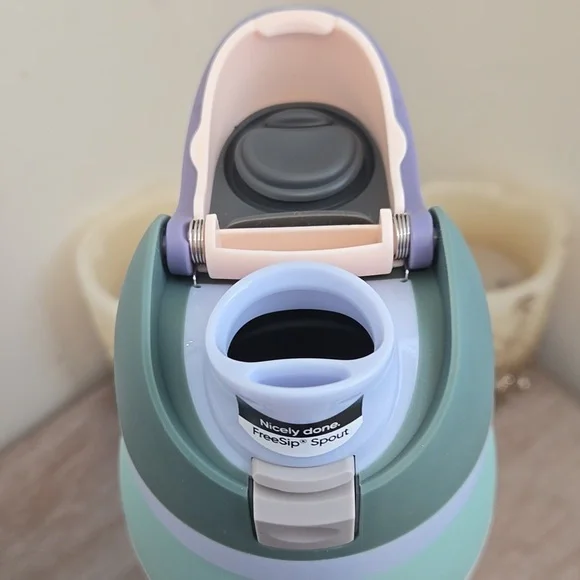 ⭐️ NEW Owala FreeSip Misty Meadow 40 Oz Stainless Steel Water Bottle - Picture 8 of 13